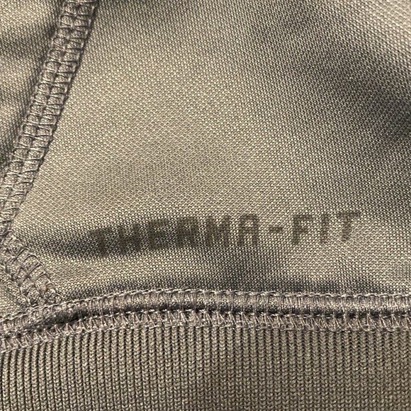 Nike boys hoodie - Picture 4 of 5